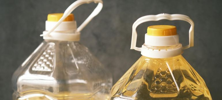 Rafinisano ulje u balonima 