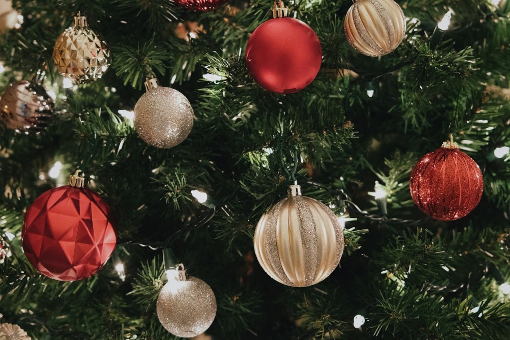 Zašto ne biram LED lampice za jelku (i šta koristim umesto&nbsp;njih)